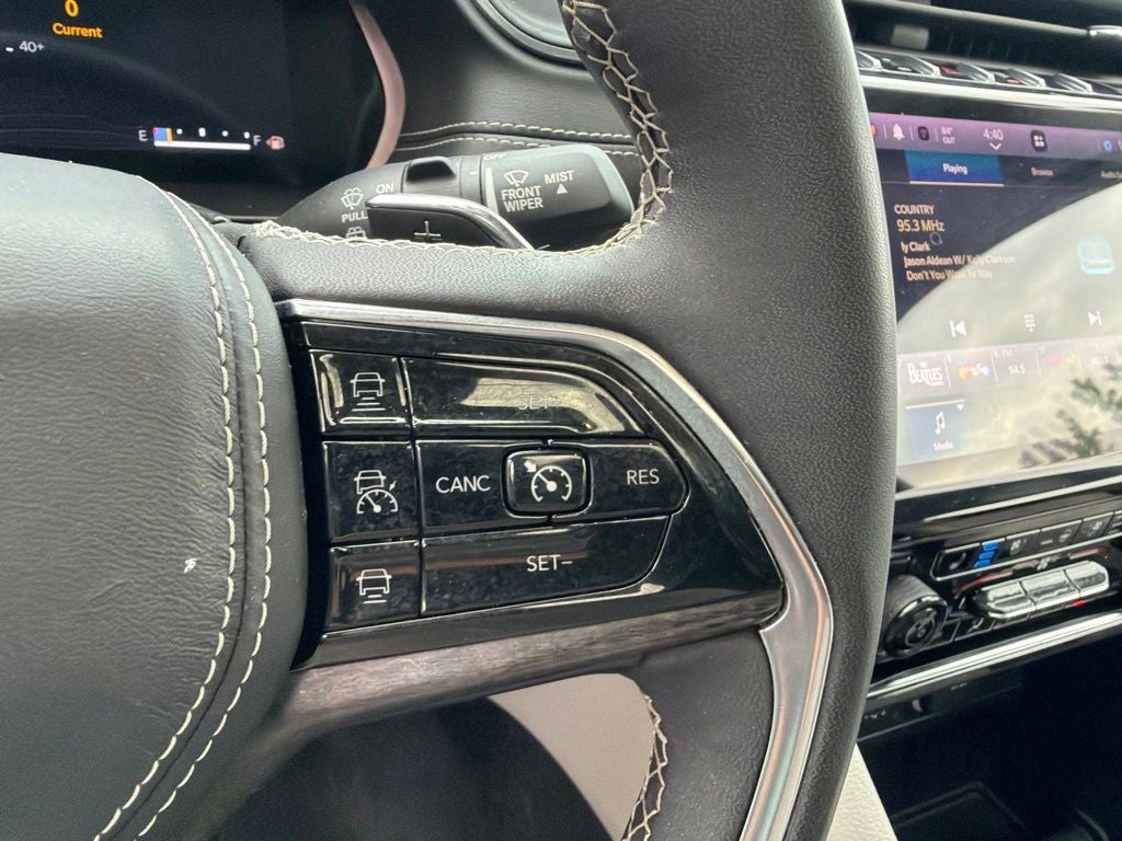2023 Jeep Grand Cherokee Overland