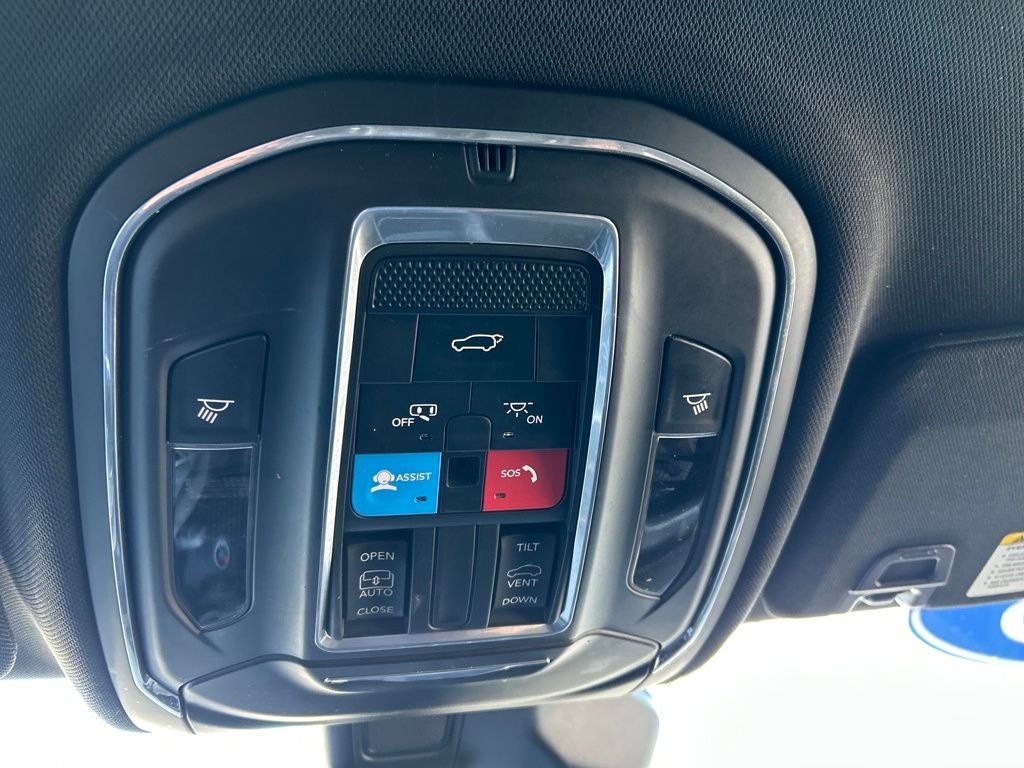 2023 Jeep Grand Cherokee L Altitude