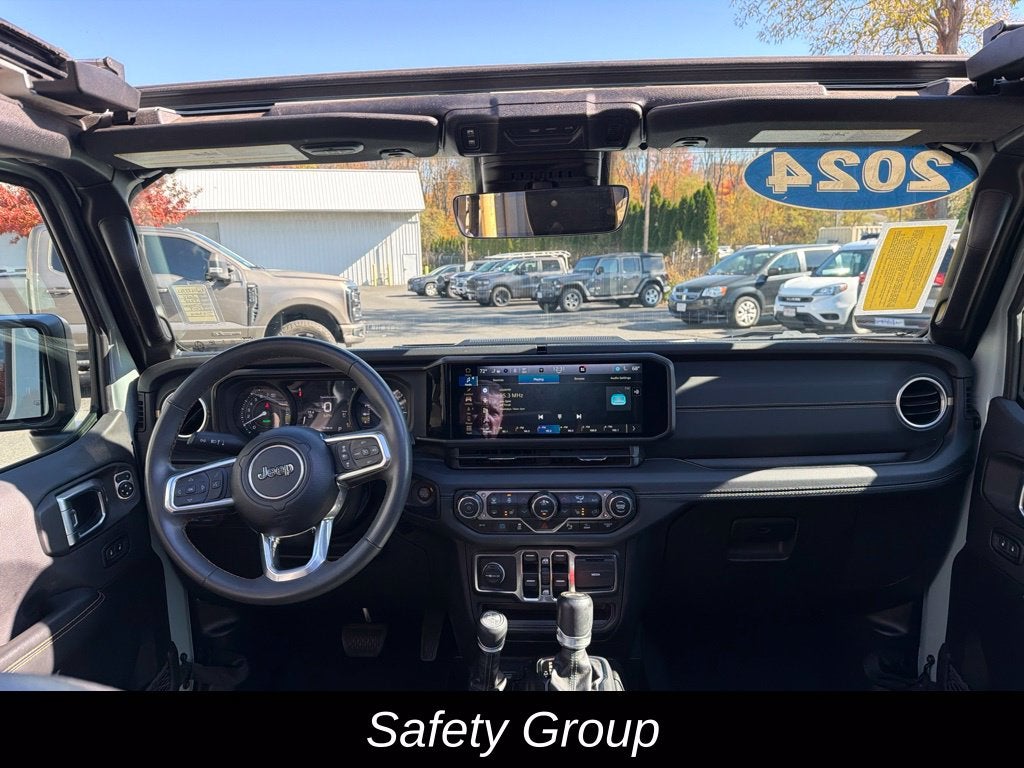 2024 Jeep Wrangler Sahara 4xe