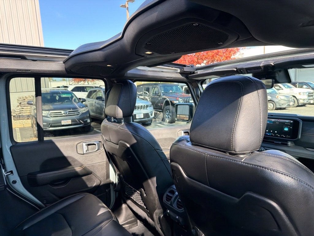 2024 Jeep Wrangler Sahara 4xe
