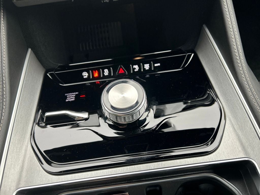 2026 Jeep Grand Wagoneer L Limited Altitude