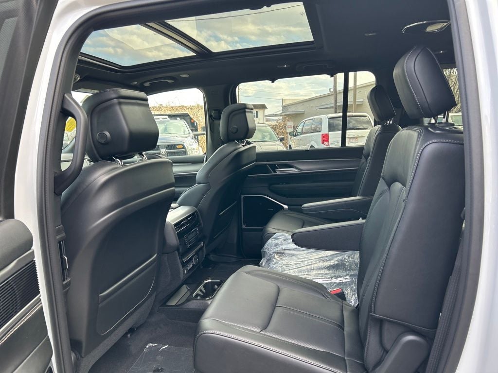 2026 Jeep Grand Wagoneer L Limited Reserve