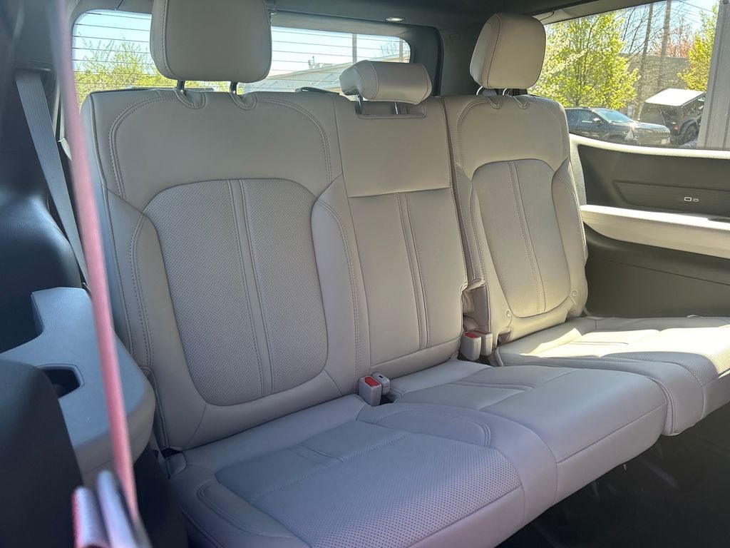 2026 Jeep Grand Wagoneer 4x4