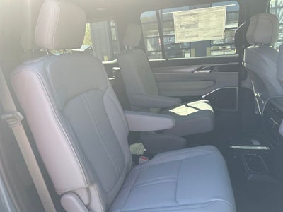 2026 Jeep Grand Wagoneer 4x4