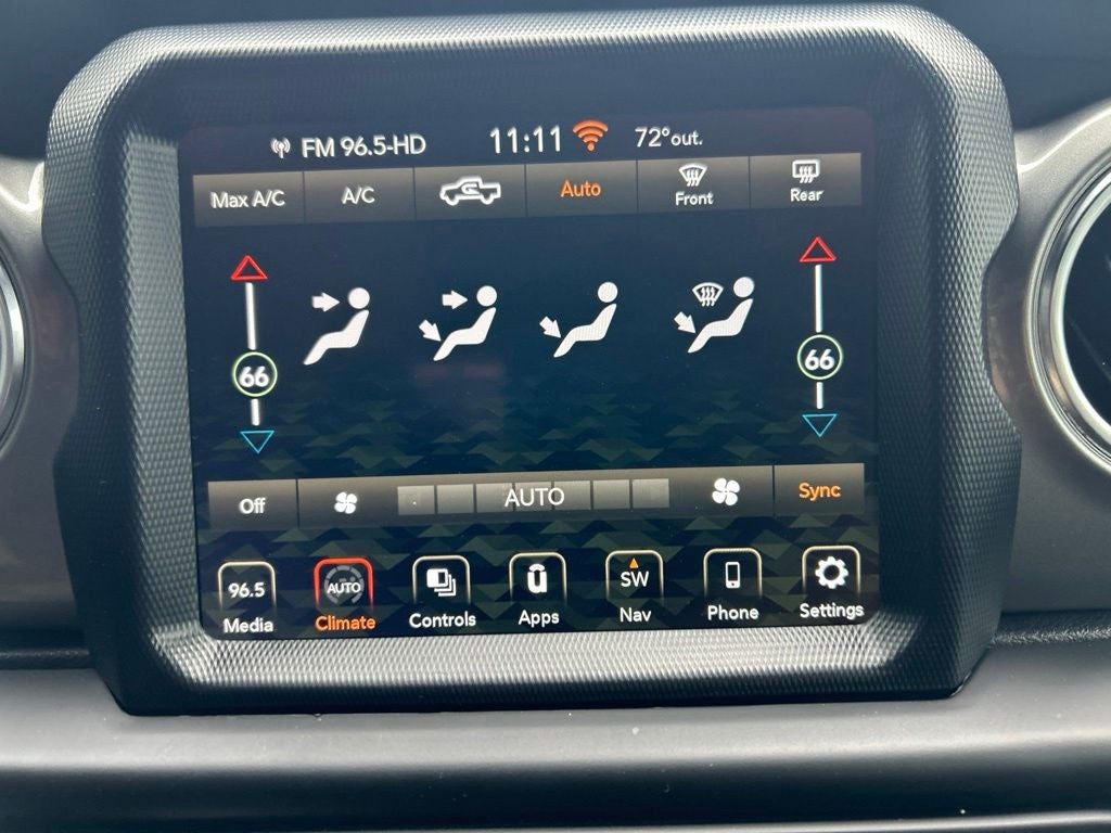 2022 Jeep Gladiator Overland