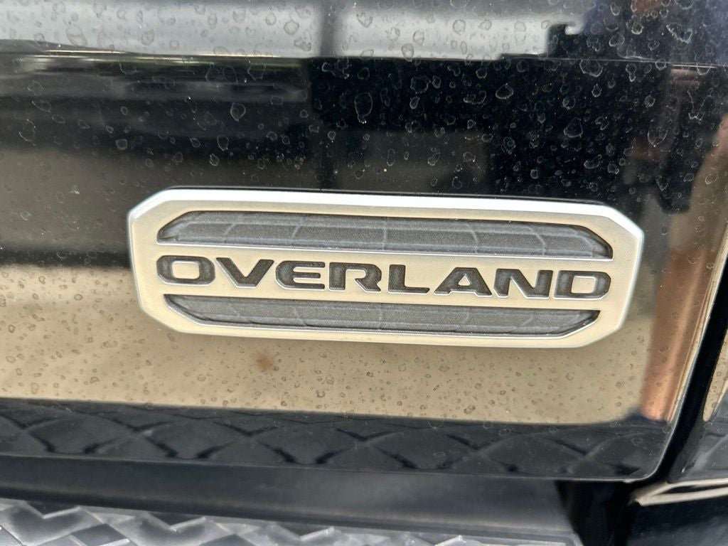 2022 Jeep Gladiator Overland