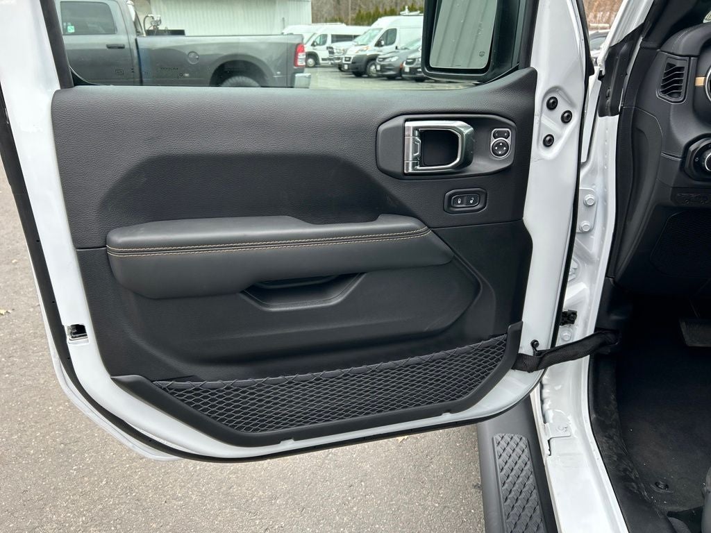 2026 Jeep Gladiator Sahara