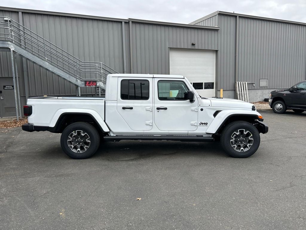 2026 Jeep Gladiator Sahara