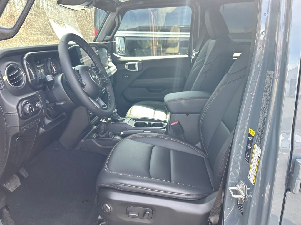 2026 Jeep Gladiator Sahara