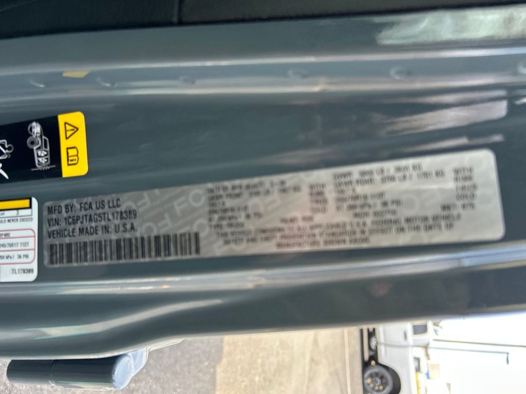 2026 Jeep Gladiator Sahara