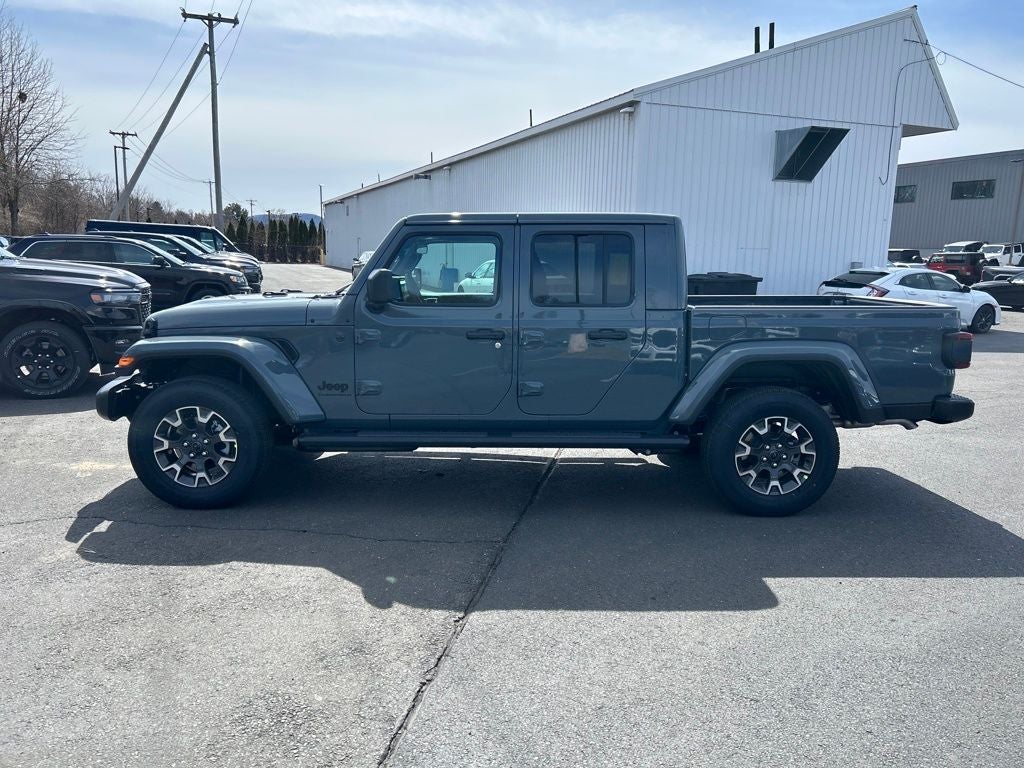 2026 Jeep Gladiator Sahara