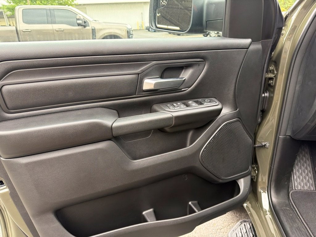 2027 RAM 1500 Express