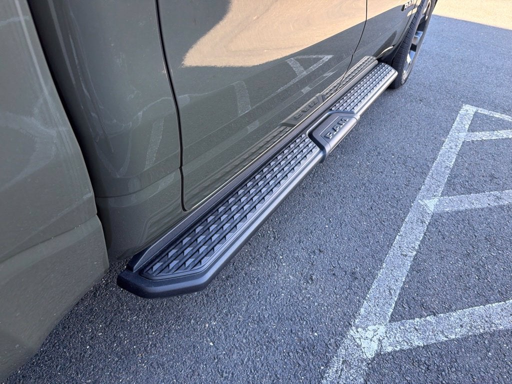 2027 RAM 1500 Express