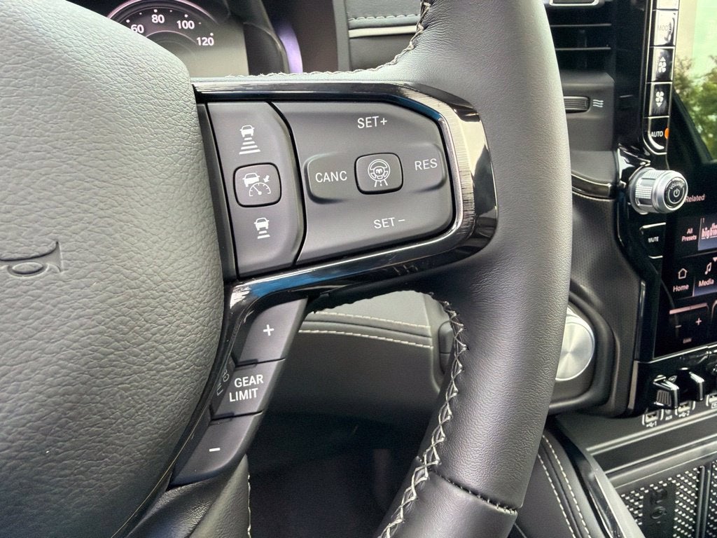2027 RAM 1500 Limited
