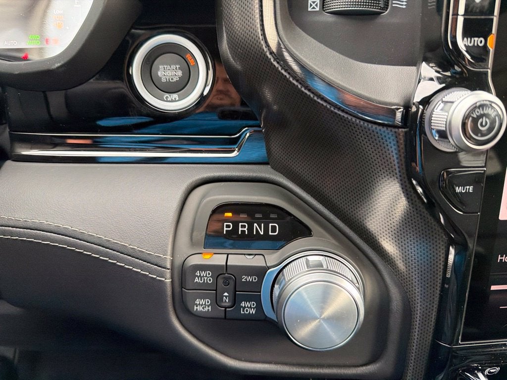 2027 RAM 1500 Limited