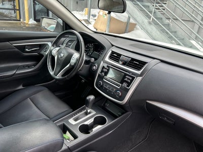 2017 Nissan Altima 2.5 SR