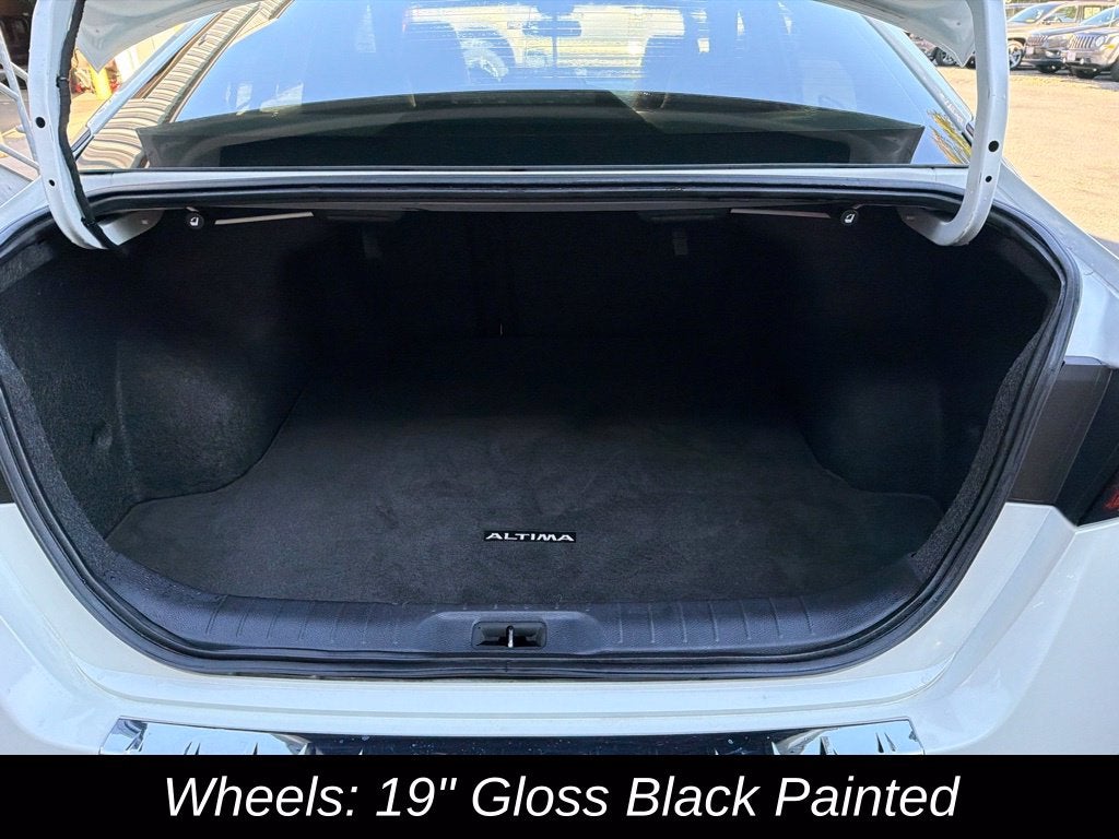 2022 Nissan Altima 2.5 SR