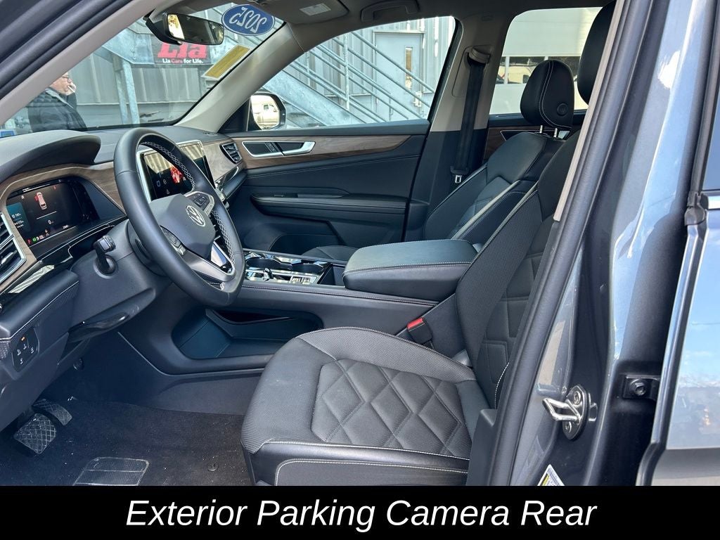 2025 Volkswagen Atlas 2.0T SE w/Technology