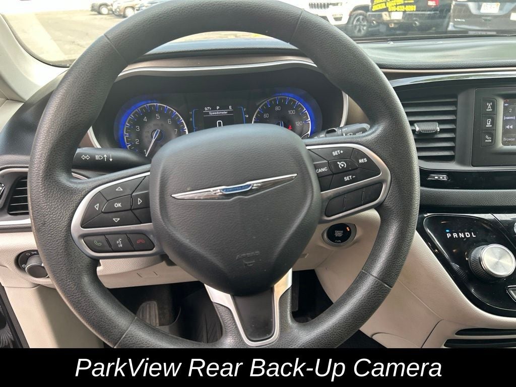 2017 Chrysler Pacifica Touring