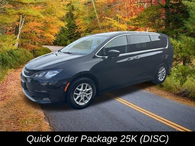 2017 Chrysler Pacifica Touring