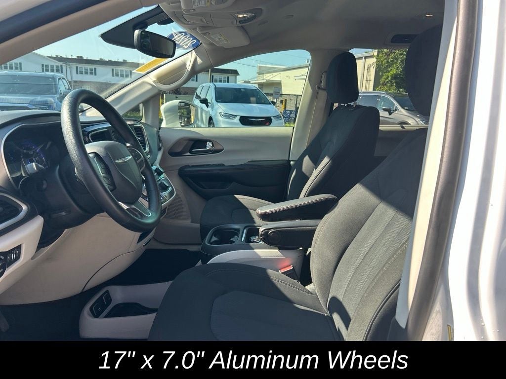 2020 Chrysler Pacifica Touring