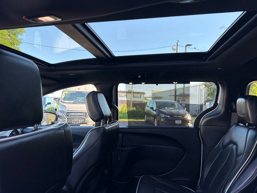 2025 Chrysler Pacifica Limited