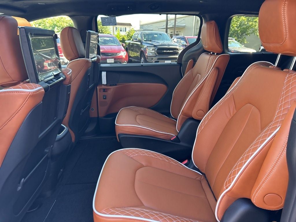 2026 Chrysler Pacifica Pinnacle