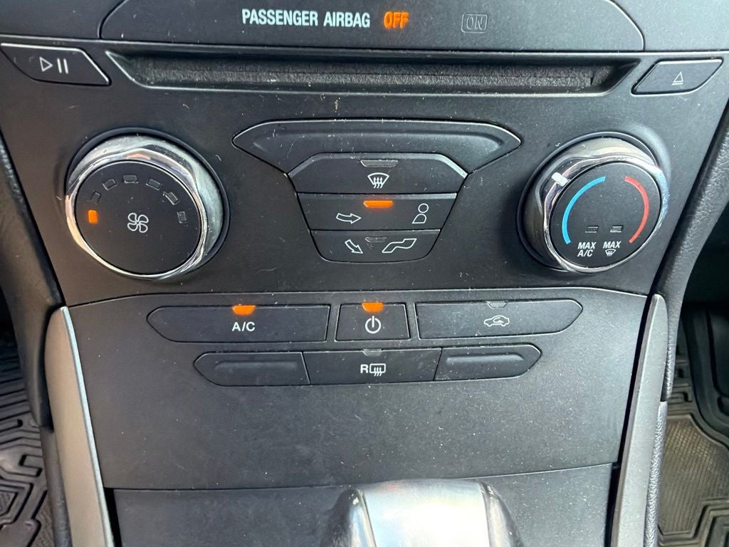 2018 Ford Edge SE