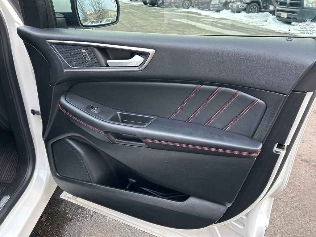 2023 Ford Edge ST Line