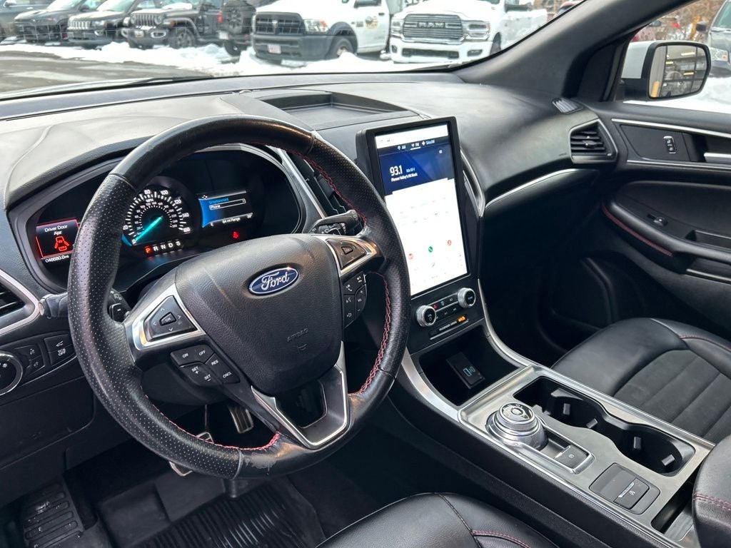 2023 Ford Edge ST Line