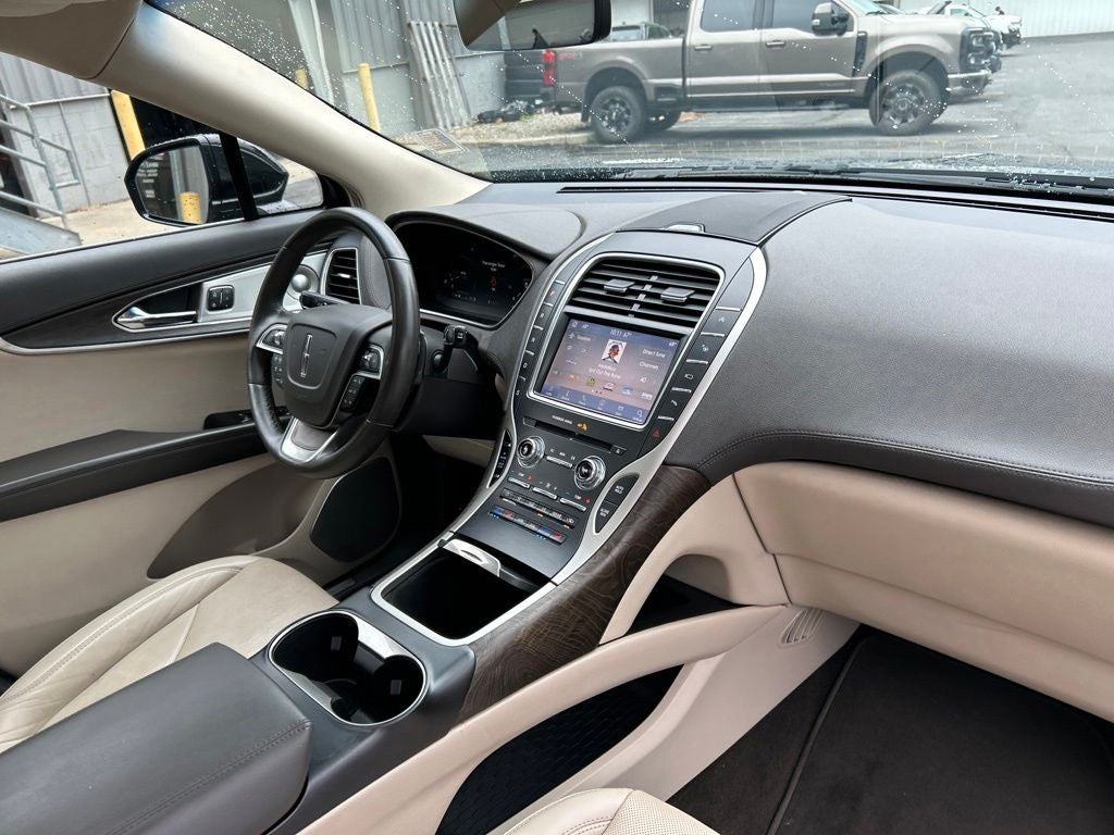 2020 Lincoln Nautilus Reserve