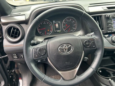 2016 Toyota RAV4 SE
