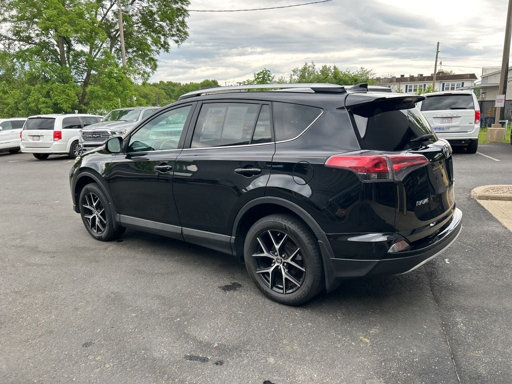 2016 Toyota RAV4 SE