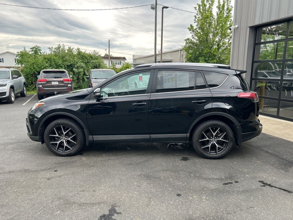 2016 Toyota RAV4 SE