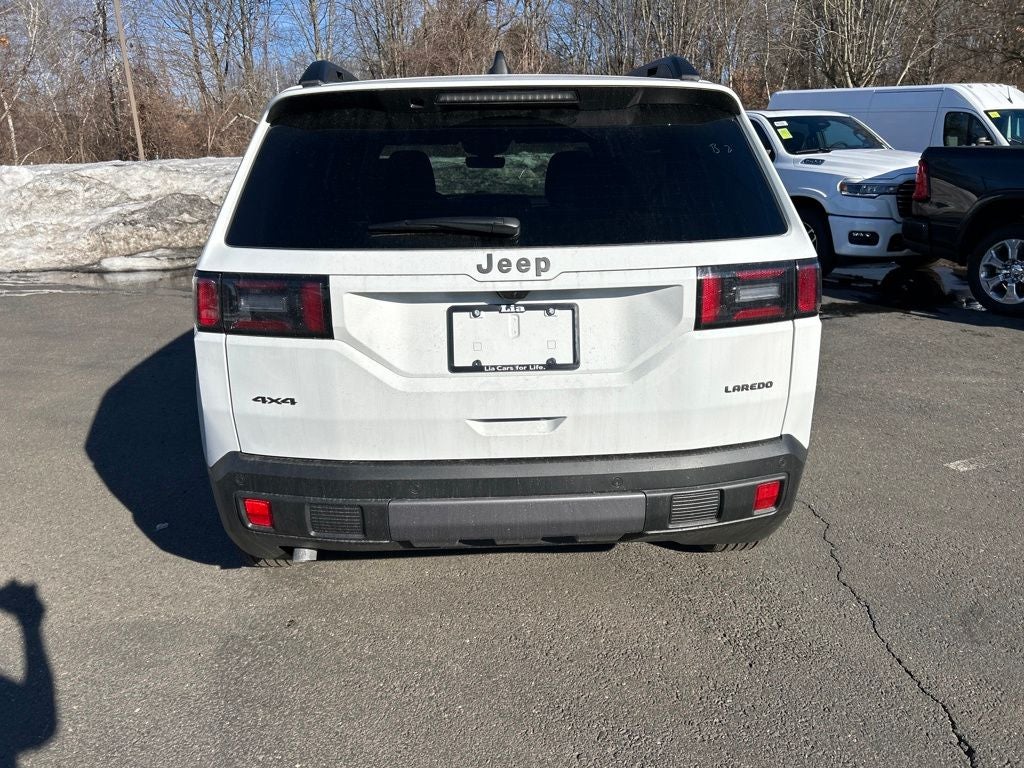 2026 Jeep Cherokee Laredo
