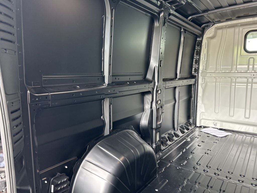 2025 RAM ProMaster 2500 Base