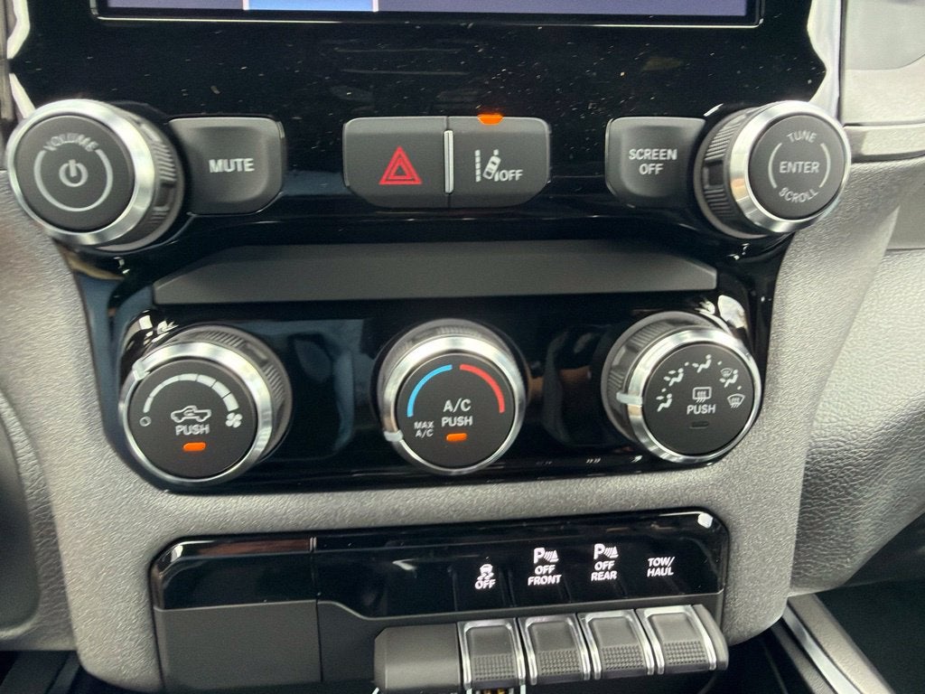 2027 RAM 1500 Express