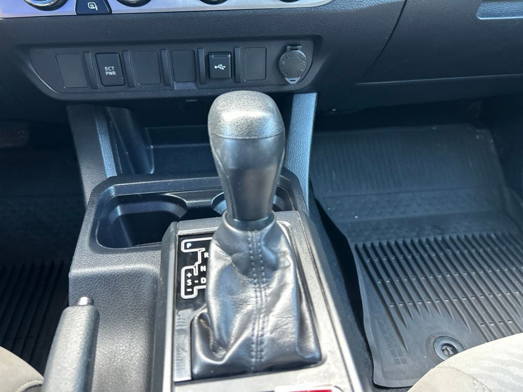 2020 Toyota Tacoma SR V6