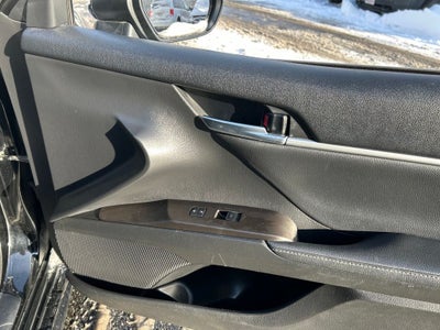 2022 Toyota Camry XLE