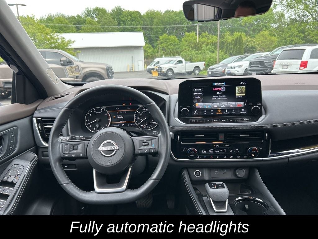 2023 Nissan Rogue SL