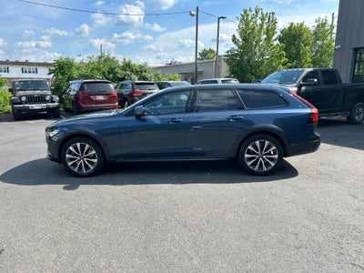 2024 Volvo V90 Cross Country B6