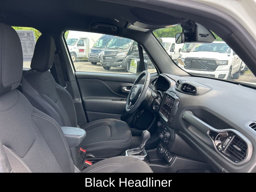 2022 Jeep Renegade Altitude