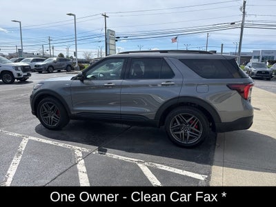 2025 Ford Explorer ST-Line