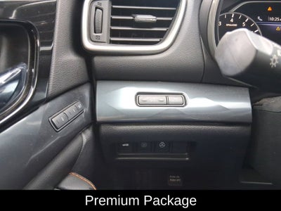 2019 Nissan Maxima SR