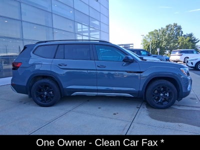 2025 Volkswagen Atlas 2.0T Peak Edition