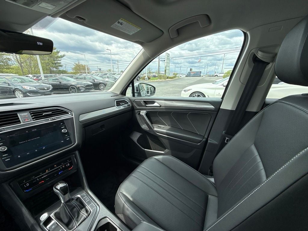 2023 Volkswagen Tiguan 2.0T SE