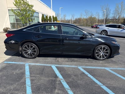 2019 Toyota Avalon Touring