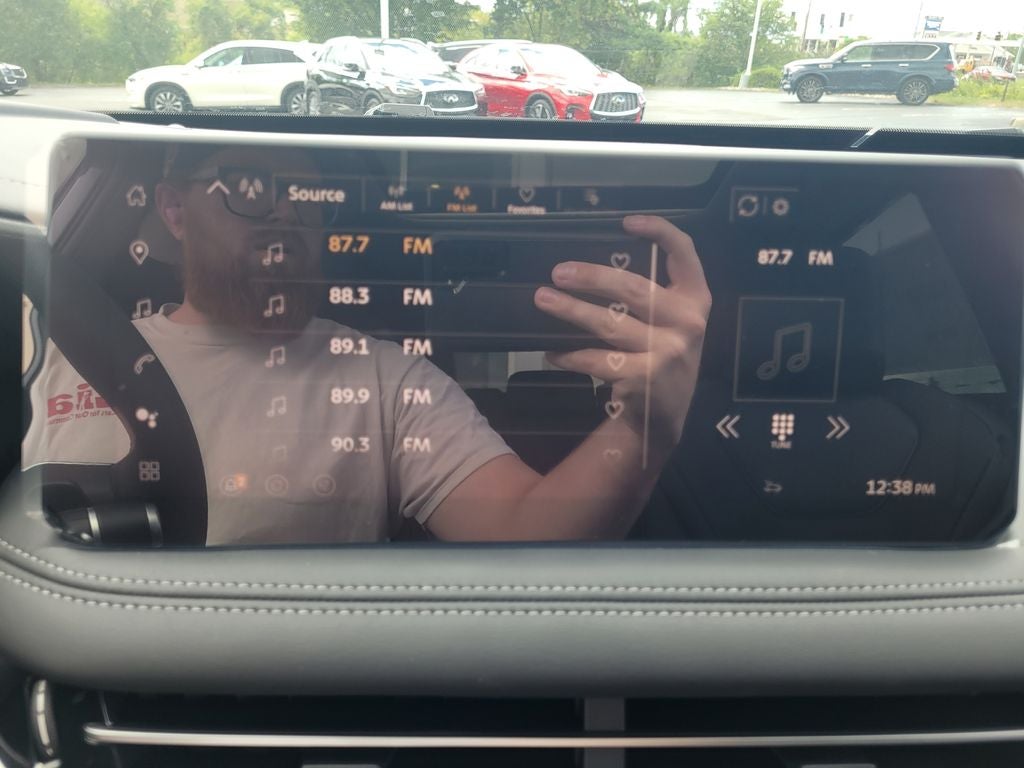 2026 INFINITI QX60 LUXE