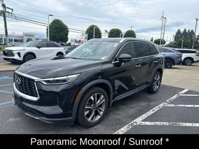 2022 INFINITI QX60 LUXE