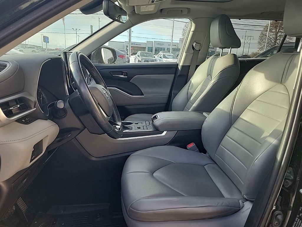 2021 Toyota Highlander XLE